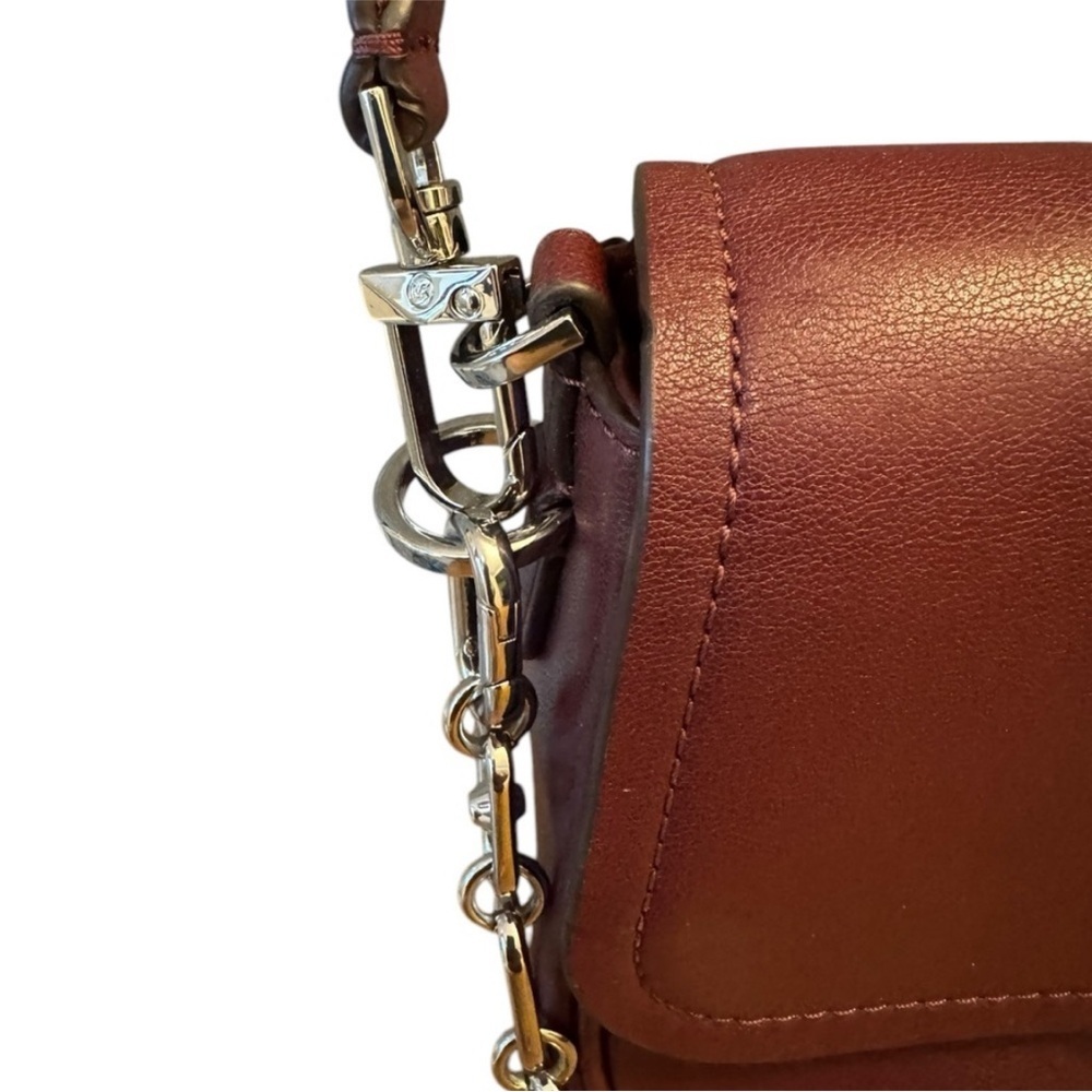 Michael Kors Parker medium convertible pouchette shoulder bag, leather, merlot - Picture 4 of 10